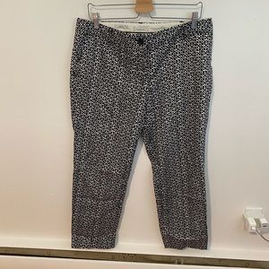 Van Heusen Women’s Stretch Pants- size 12